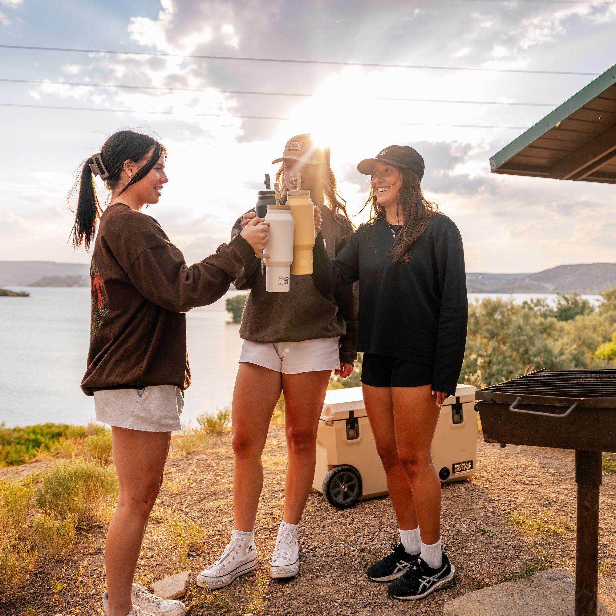 Wyld Gear - WYLD SYDE TUMBLER - 1182 ml - blush