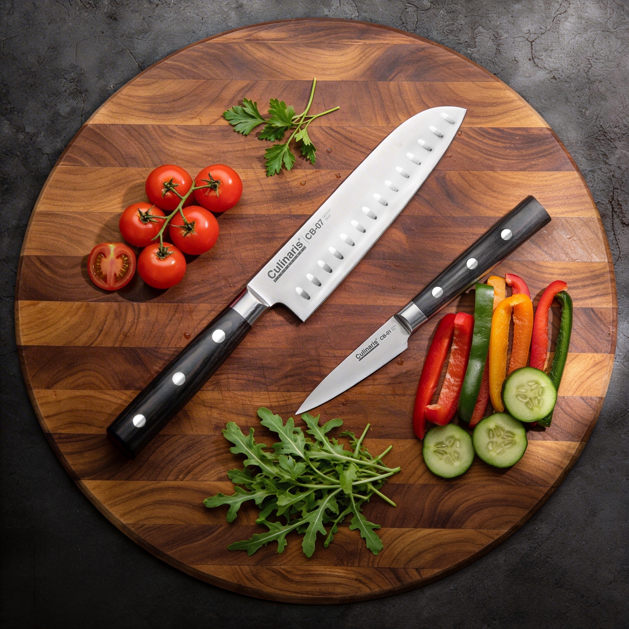 Culinaris Santoku und Schälmesser Black Serie auf Brett