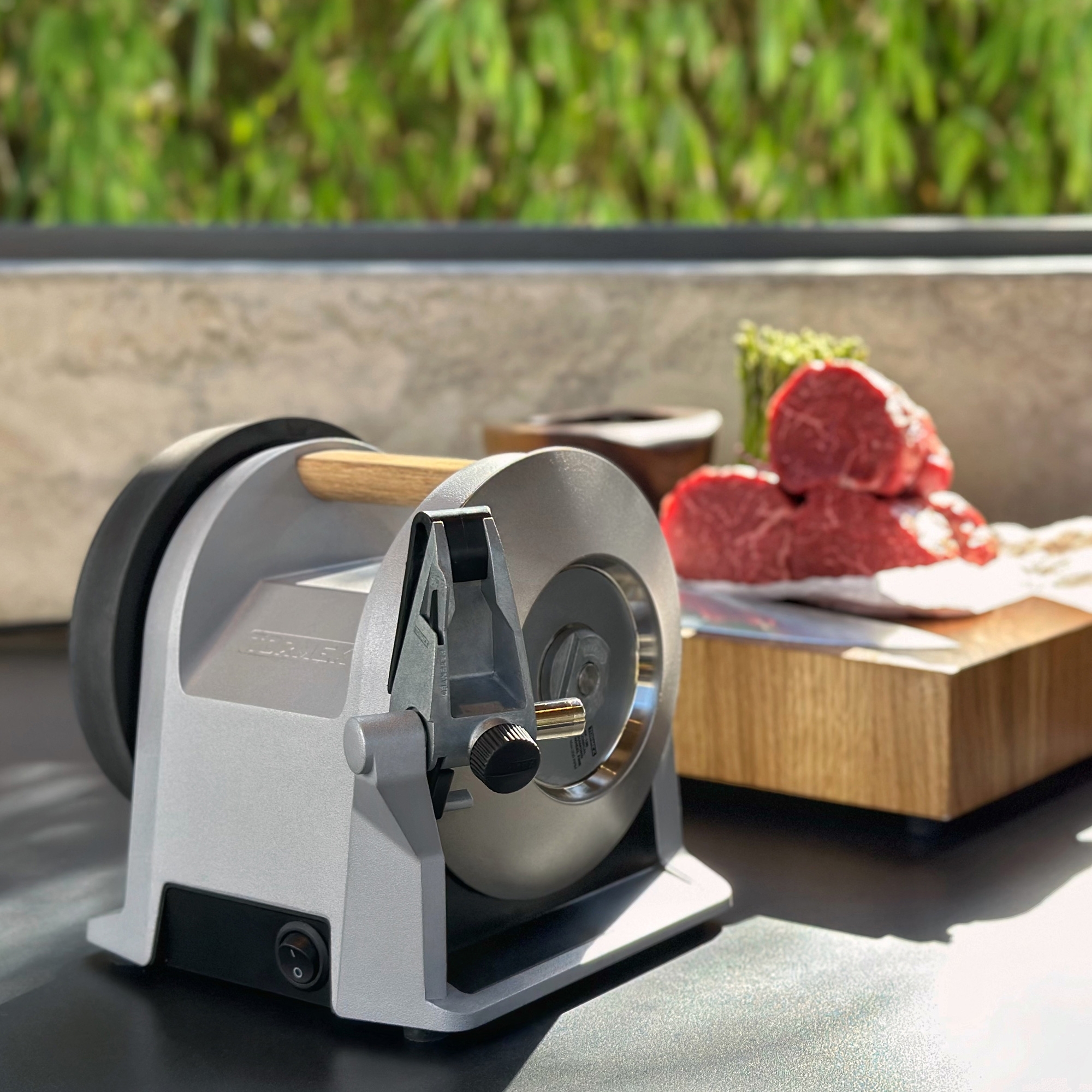 Tormek – T-1 Kitchen Knife Sharpener Zinc Gray