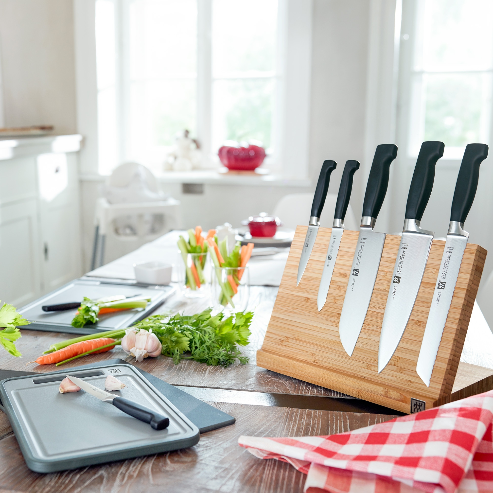 ZWILLING - bread knife | four stars | 20 cm