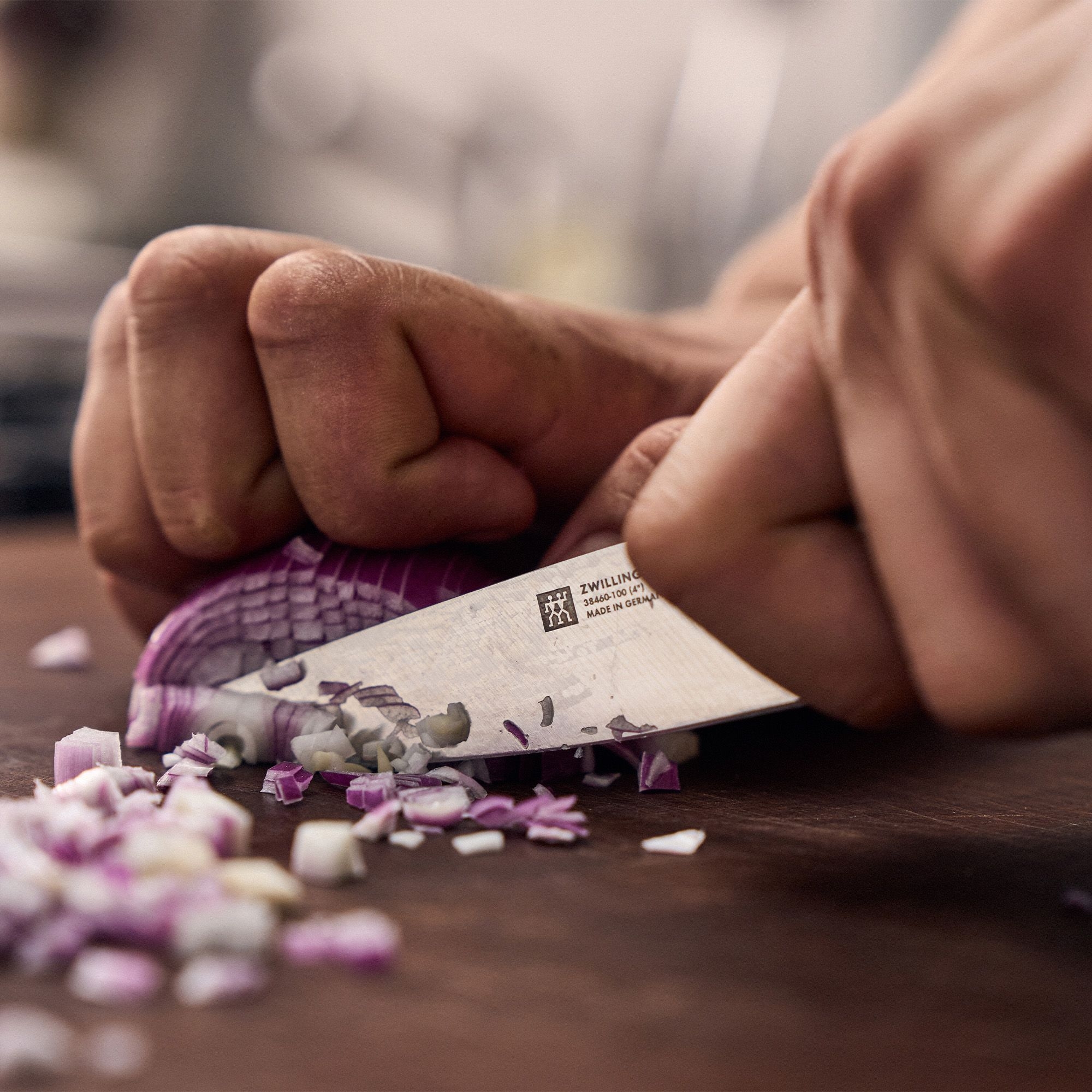 ZWILLING - Paring and garnishing knife | Pro Wood | 10 cm